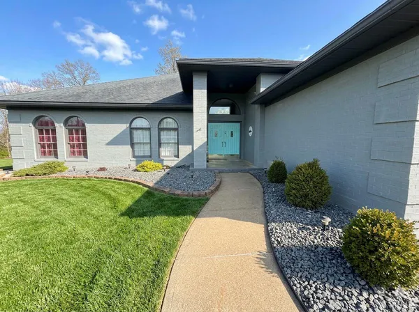 $424,900 | 2406 White Ridge Lane, Washington, IN 47501