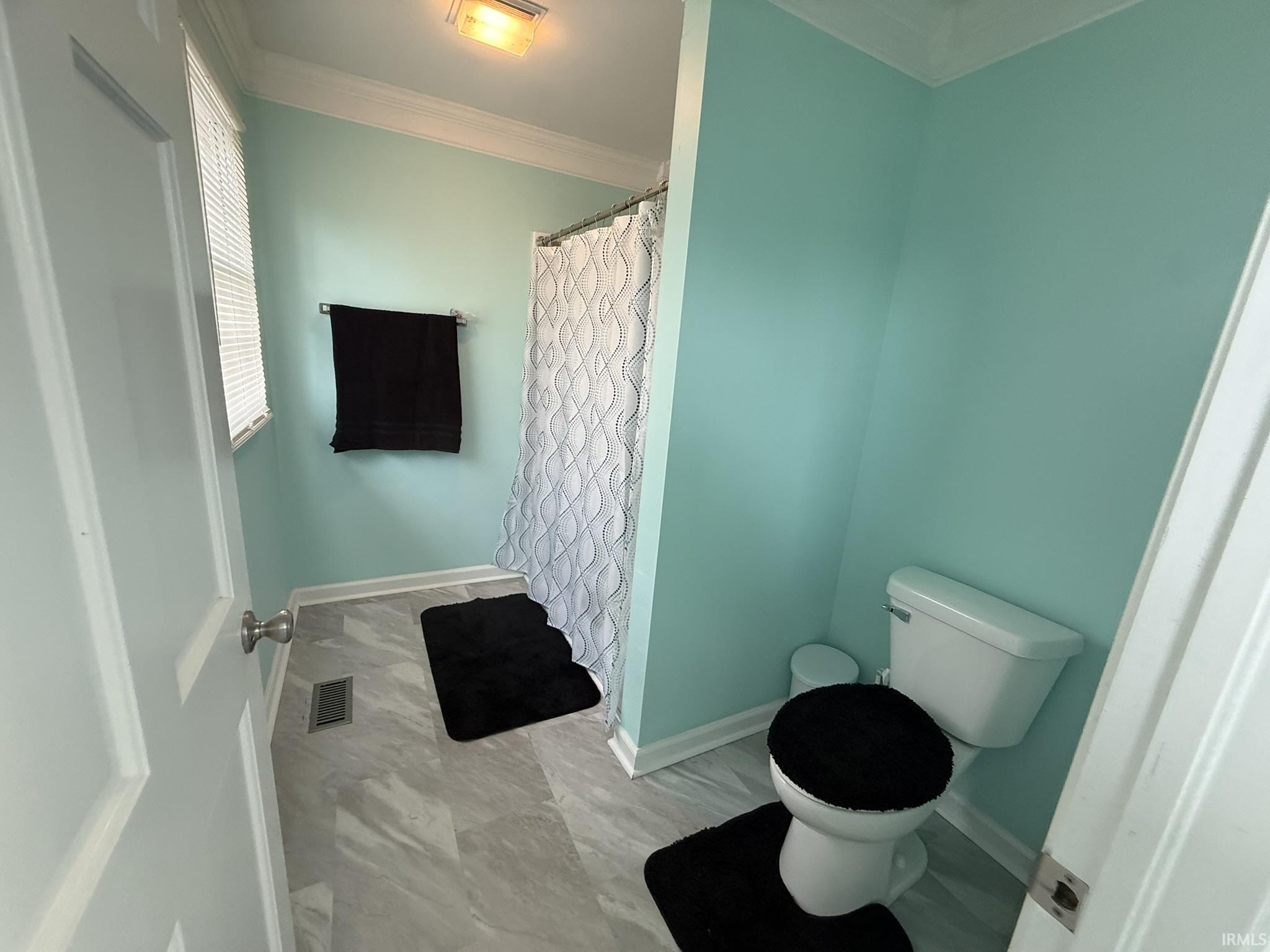 2406 White Ridge Lane Washington, IN 47501 - Photo 21 of 34