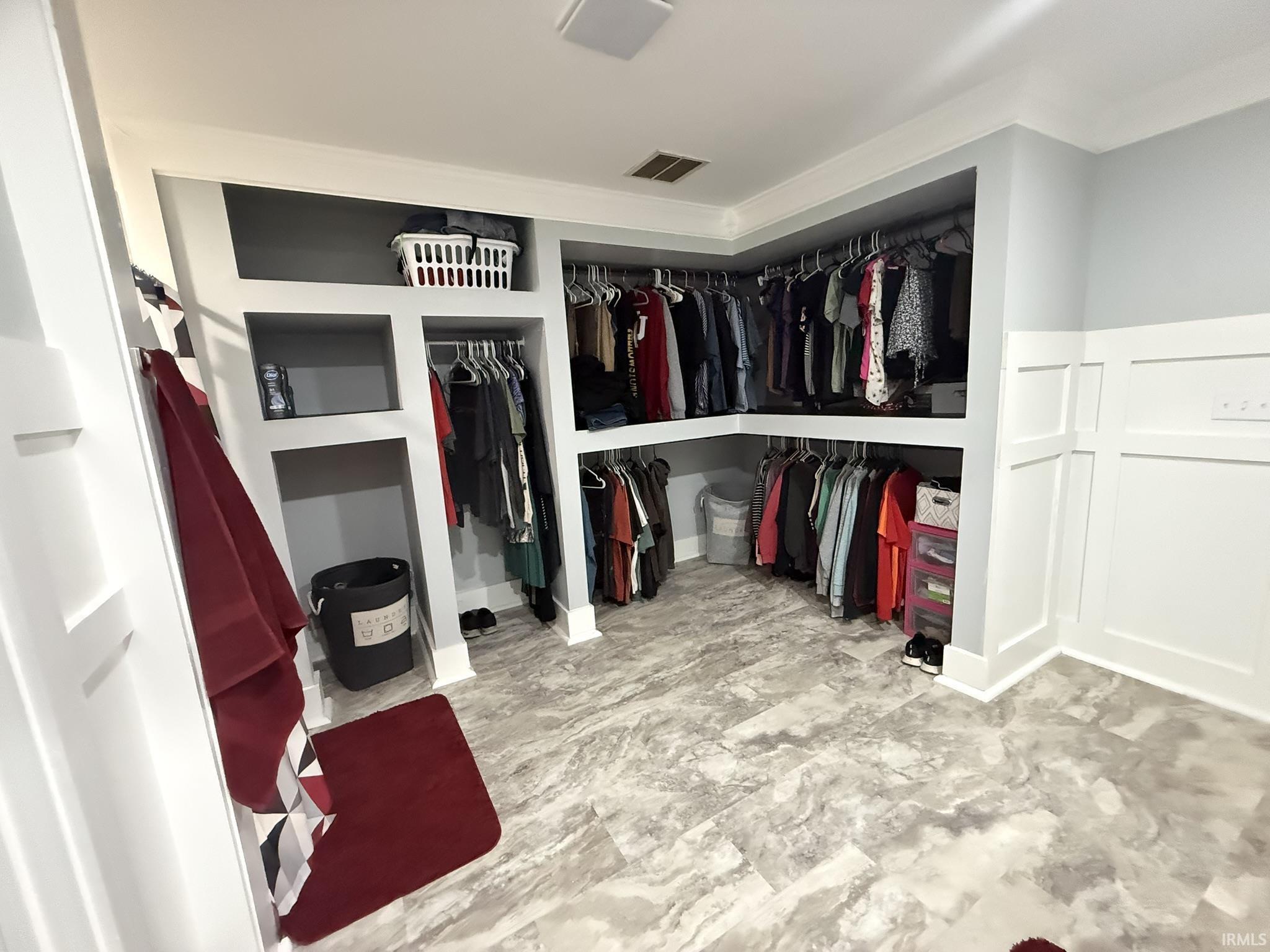 2406 White Ridge Lane Washington, IN 47501 - Photo 31 of 34