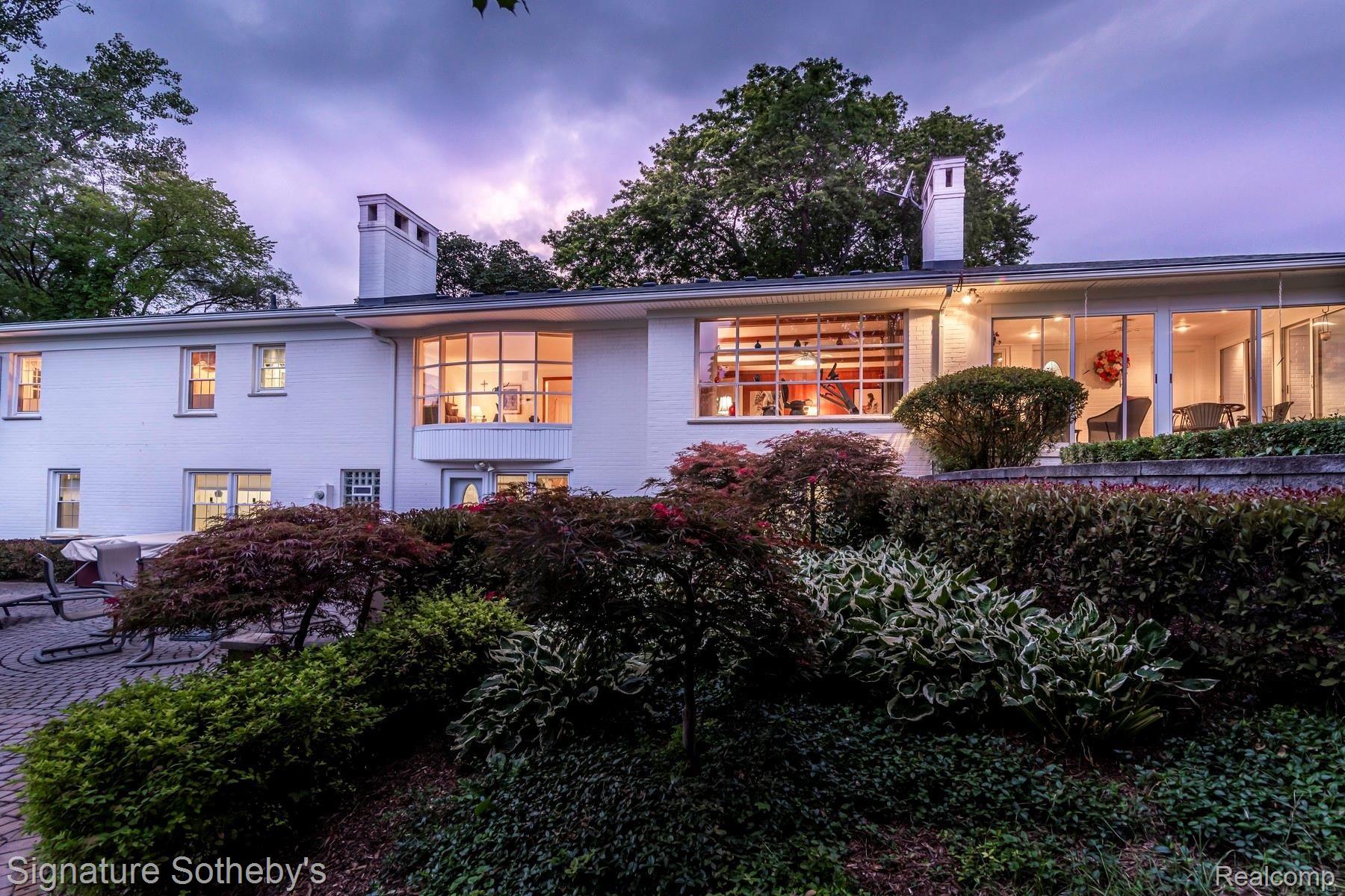 172 Chesterfield Road Bloomfield Hills, MI 48304 - Photo 95 of 98 Night (6).jpg