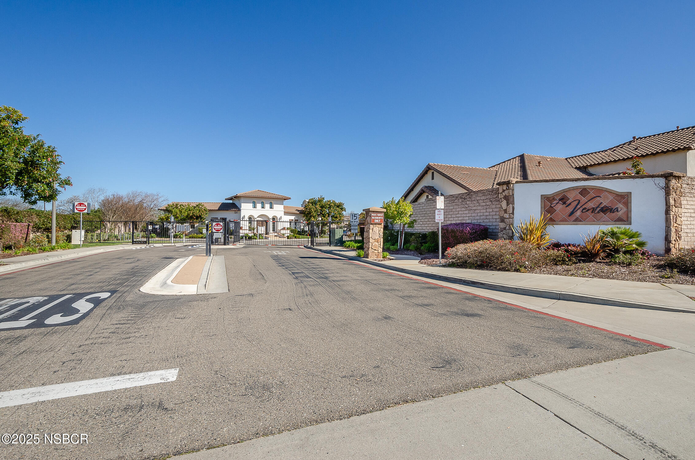 122 Marbella Way Santa Maria, CA 93454 - Photo 36 of 38 LV-1