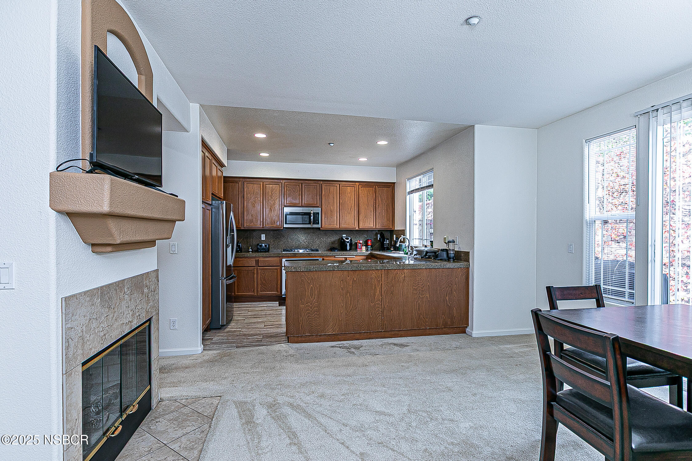 122 Marbella Way Santa Maria, CA 93454 - Photo 10 of 38 122MarbellaWy_10