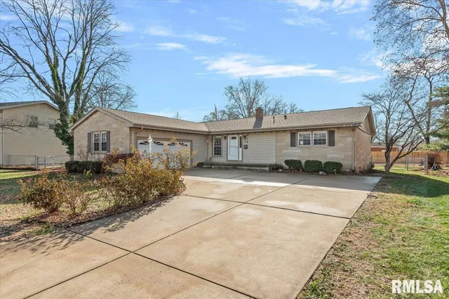 $265,000 | 2308 Westview Drive, Springfield, IL 62704