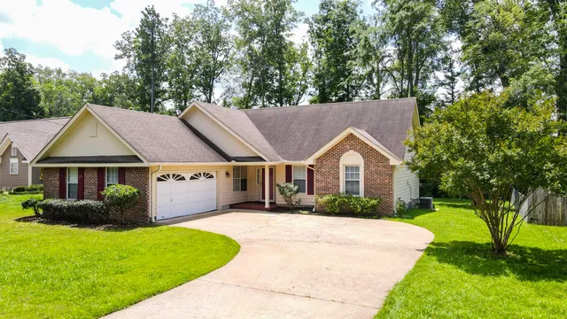 $339,900 | 519 Cedar Glen Circle, Chattanooga, TN 37412