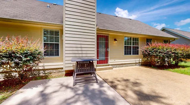 $339,900 | 519 Cedar Glen Circle, Chattanooga, TN 37412