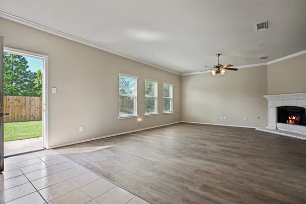 $2,100 | 20739 Stewart Crest Lane, Cypress, TX 77433