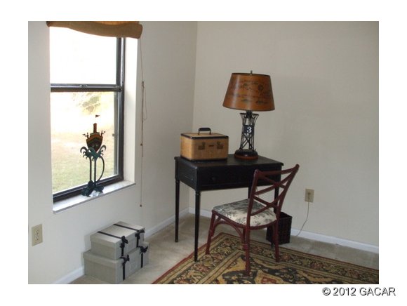 274 Neal Road Hawthorne, FL 32640 - Photo 8 of 19 Gallery Image 8