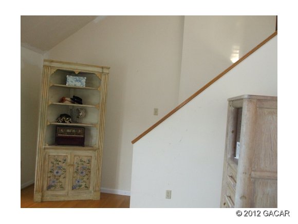 274 Neal Road Hawthorne, FL 32640 - Photo 10 of 19 Gallery Image 10