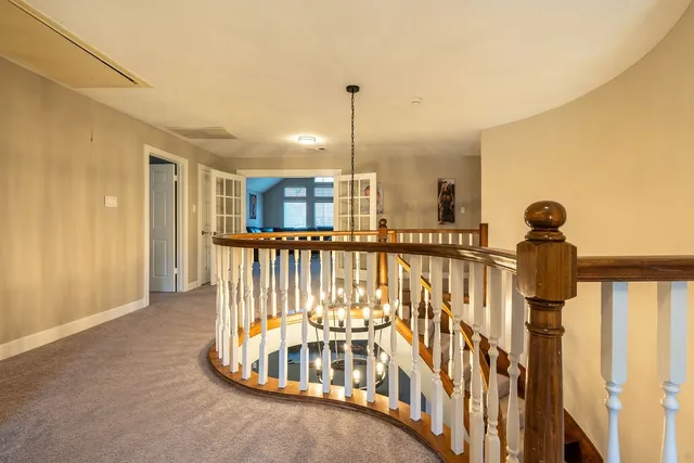 a view of entryway with a front door