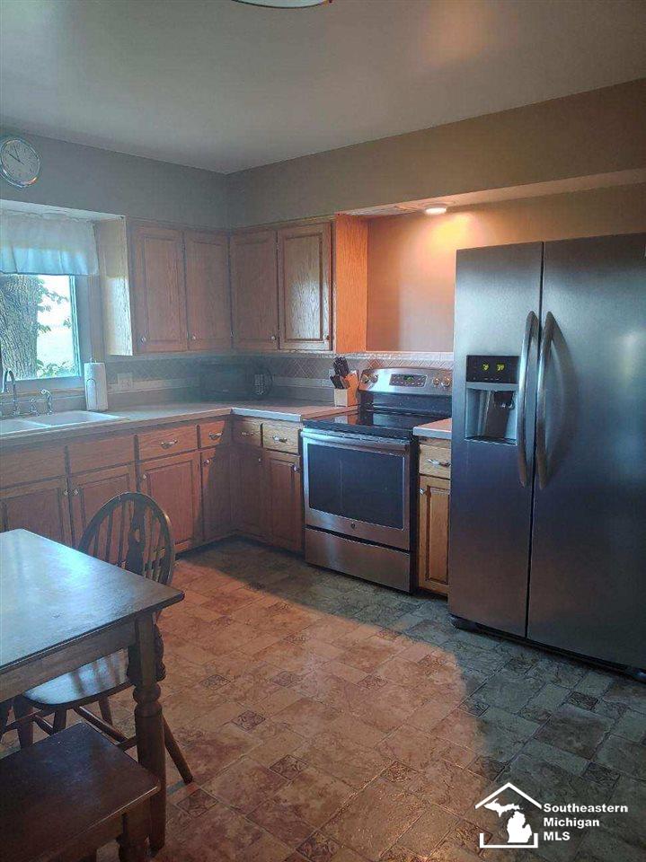 14438 East Horton Road Riga, MI 49276 - Photo 5 of 19