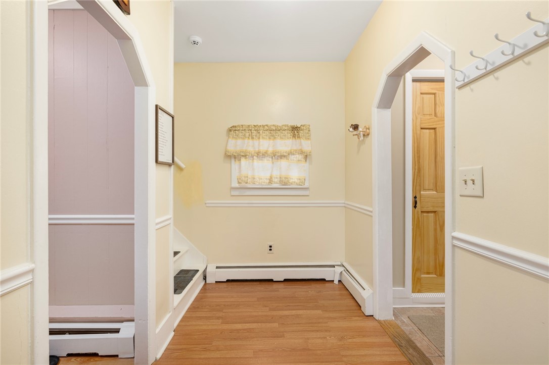 35 Appleton Street Cranston, RI 02910 - Photo 14 of 32 Gallery Image 14