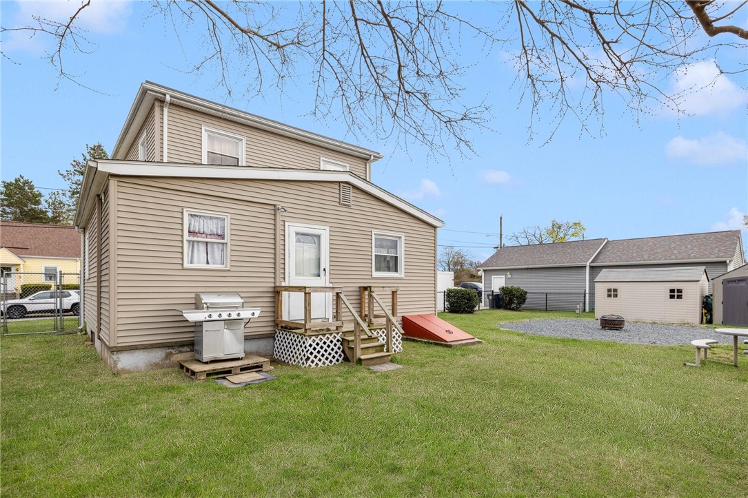 35 Appleton Street Cranston, RI 02910 - Photo 26 of 32 Gallery Image 26