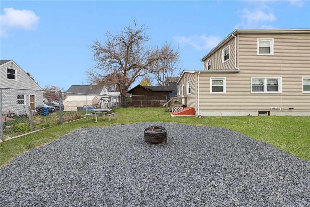 35 Appleton Street Cranston, RI 02910 - Photo 31 of 32 Gallery Image 31