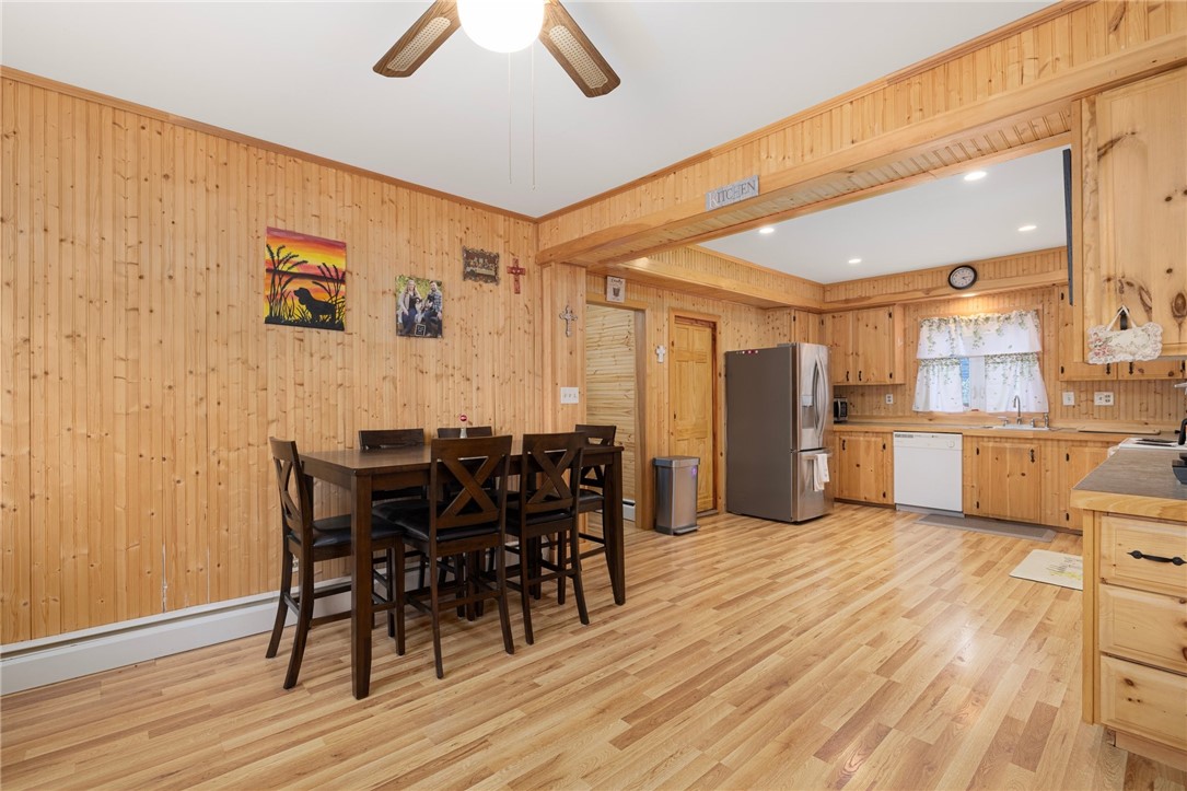 35 Appleton Street Cranston, RI 02910 - Photo 8 of 32 Gallery Image 8