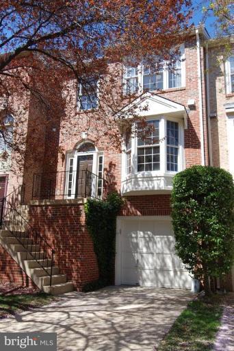 3803 Inverness Road Fairfax, VA 22033 - Photo 2 of 30 Exterior #2