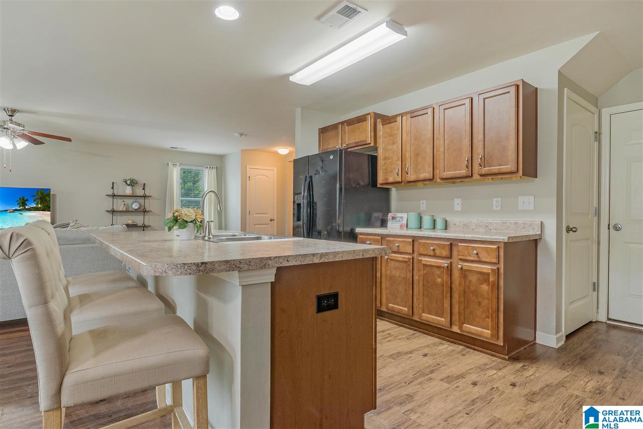 330 Reed Way Kimberly, AL 35091 - Photo 14 of 36