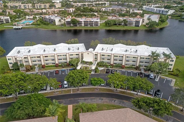 $145,000 | 7186 South Devon Drive, Unit 109, Fort Lauderdale, FL 33321