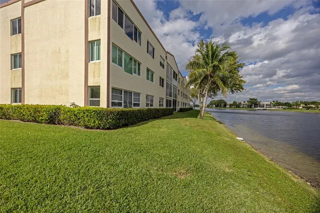 $145,000 | 7186 South Devon Drive, Unit 109, Fort Lauderdale, FL 33321