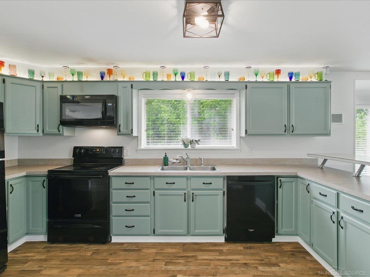 13485 South Block Road Birch Run, MI 48415 - Photo 16 of 61 50205356-cfe8150d-ee5d-439f-a892-7ad139469b2a.JPG