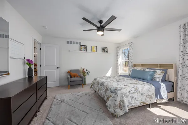 $349,900 | 1548 North Village Circle, Kalamazoo, MI 49009