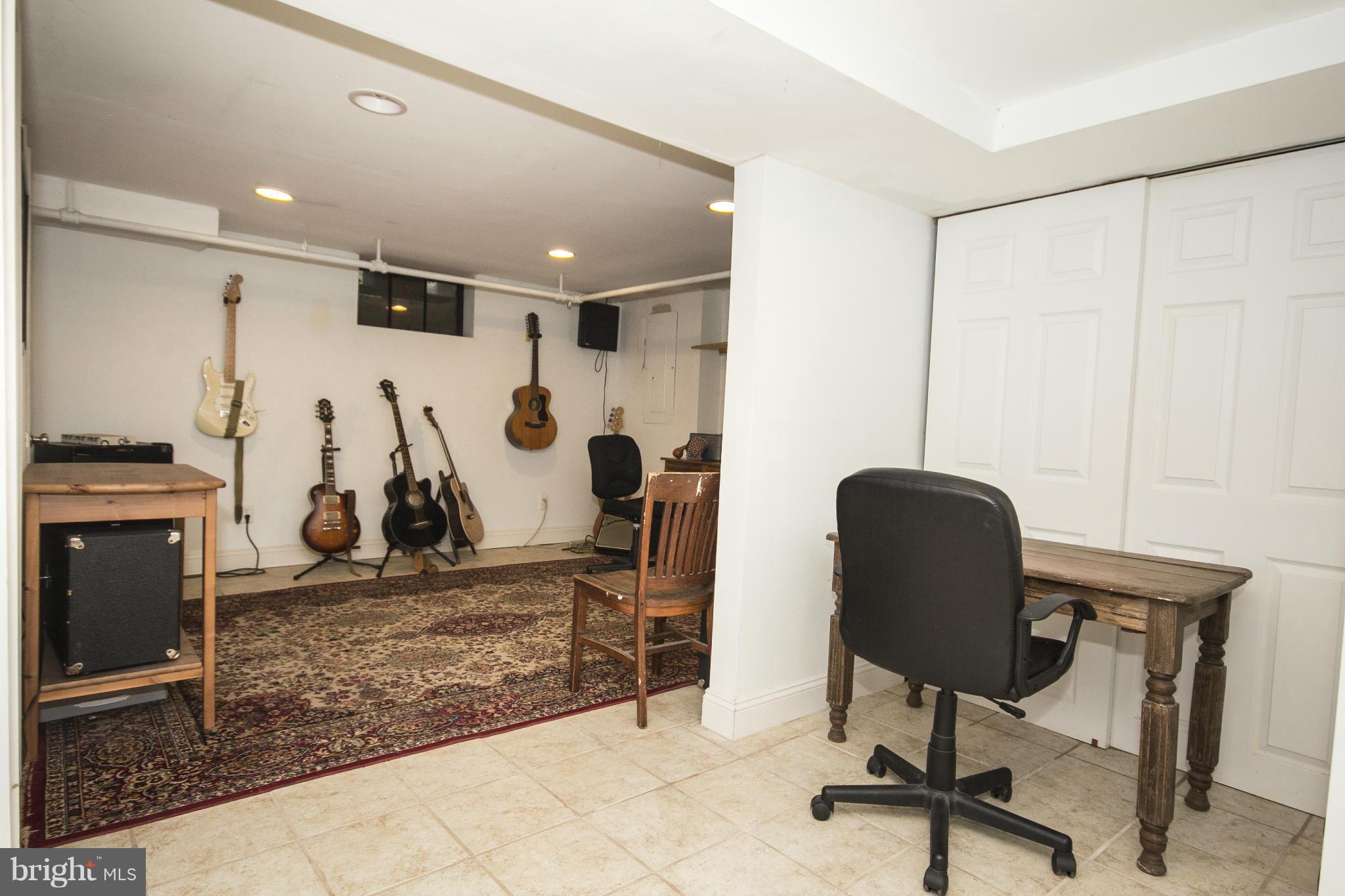 609 Overbrook Road Baltimore, MD 21212 - Photo 26 of 29 Interior (General)