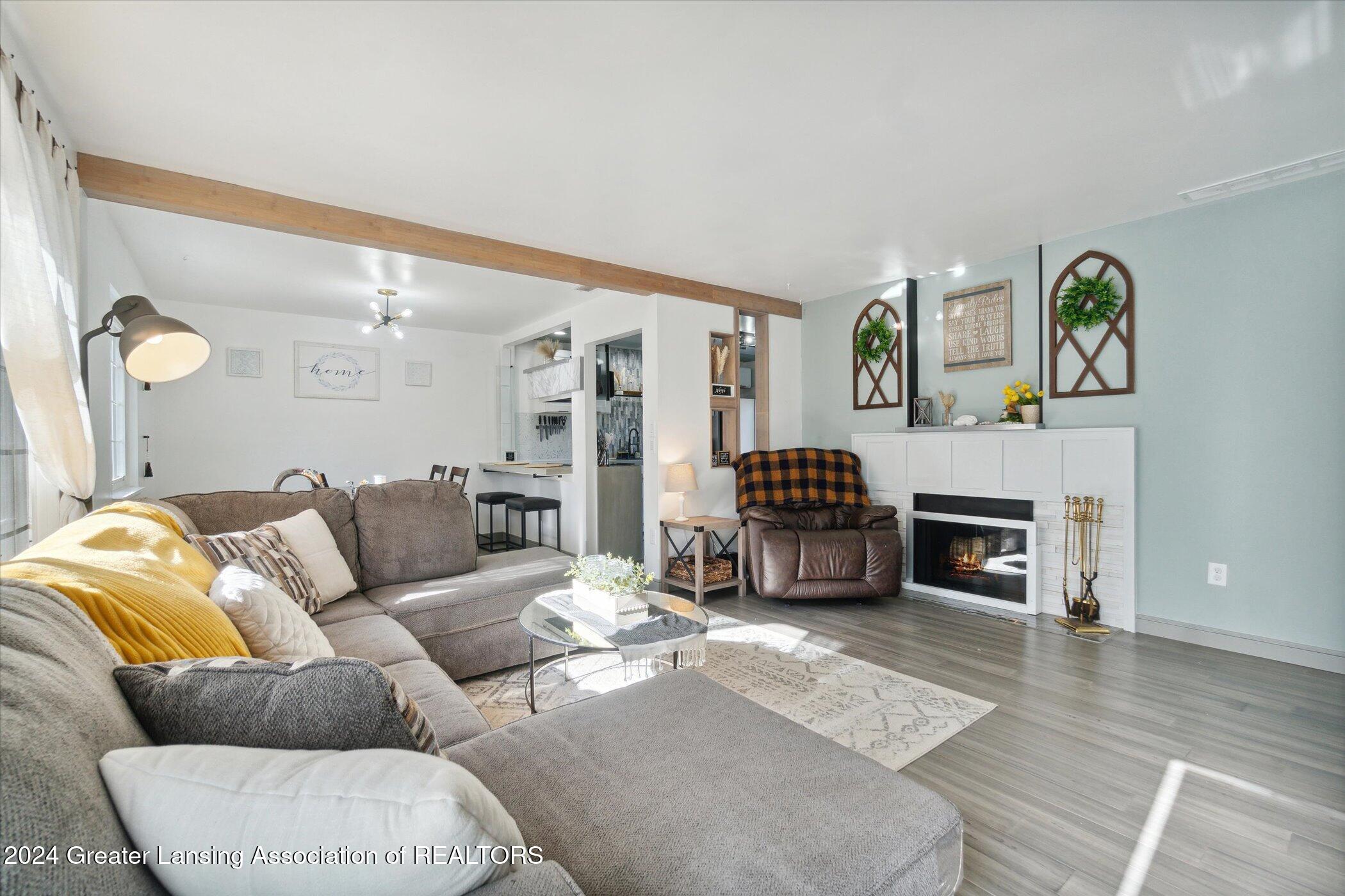 6969 East State Road Bath, MI 48808 - Photo 8 of 43 08-6969-E-State-RD-East-Lansing-MI-48823
