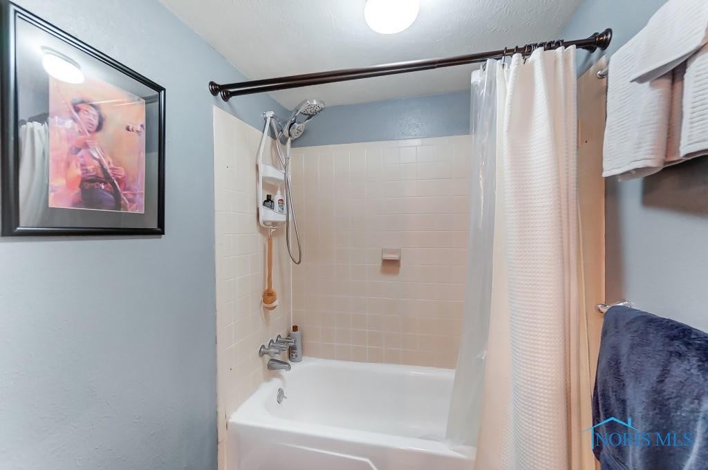 6640 Salisbury Road, Unit E205 Maumee, OH 43537 - Photo 25 of 36 Gallery Image 25