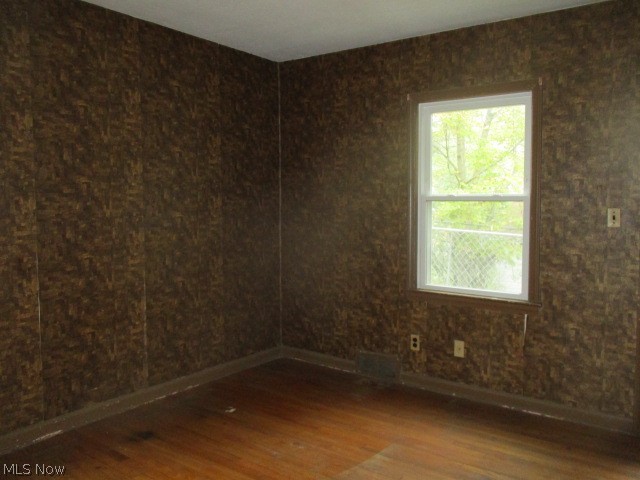 4369 Silsby Road University Heights, OH 44118 - Photo 10 of 13