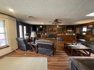 4515 South Bonham Street Amarillo, TX 79110 - Photo 6 of 21 a living room with lots of furniture and kitchen view