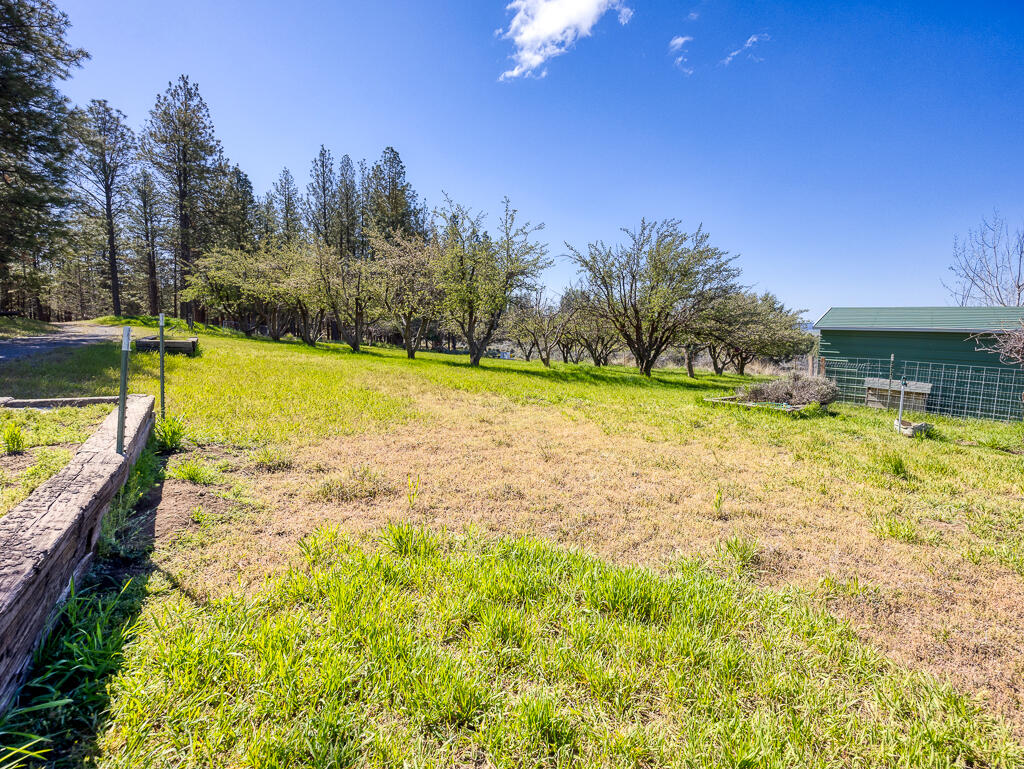 28351 Yonna Wood Road Bonanza, OR 97623 - Photo 7 of 57 Yonna Wood-20