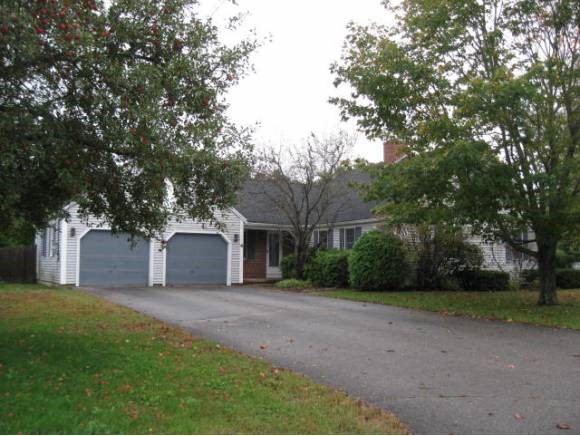4 Stonewall Drive Rochester, NH 03868 - Photo 1 of 1