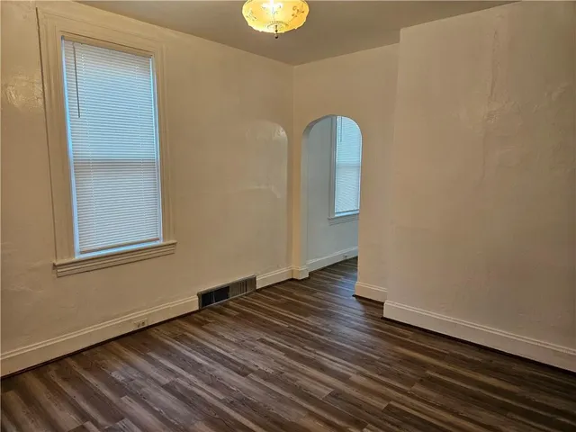 $1,450 | 2212 Cronemeyer Street, McKeesport, PA 15132