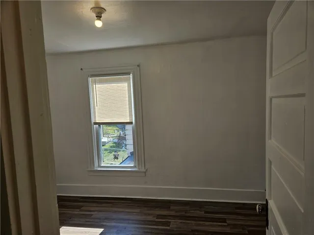 $1,450 | 2212 Cronemeyer Street, McKeesport, PA 15132