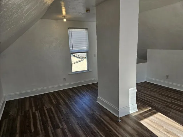 $1,450 | 2212 Cronemeyer Street, McKeesport, PA 15132