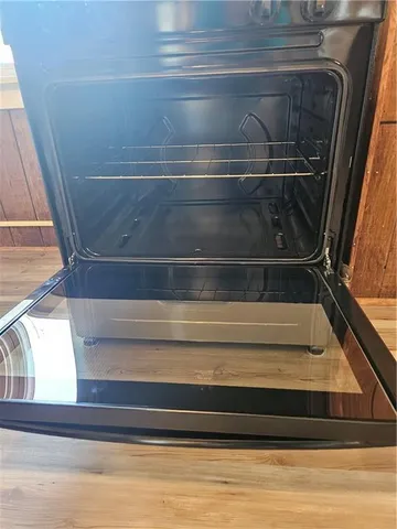 $1,450 | 2212 Cronemeyer Street, McKeesport, PA 15132