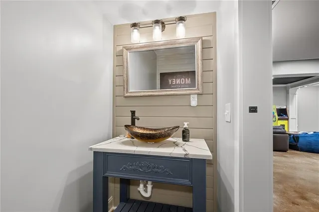 $560,000 | 21417 East 32nd Terrace South, Independence, MO 64057