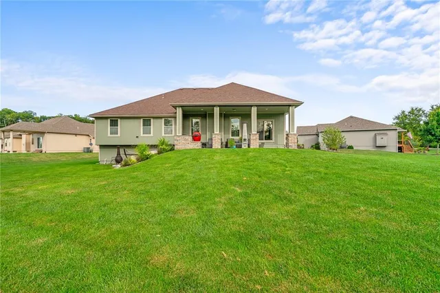 $560,000 | 21417 East 32nd Terrace South, Independence, MO 64057