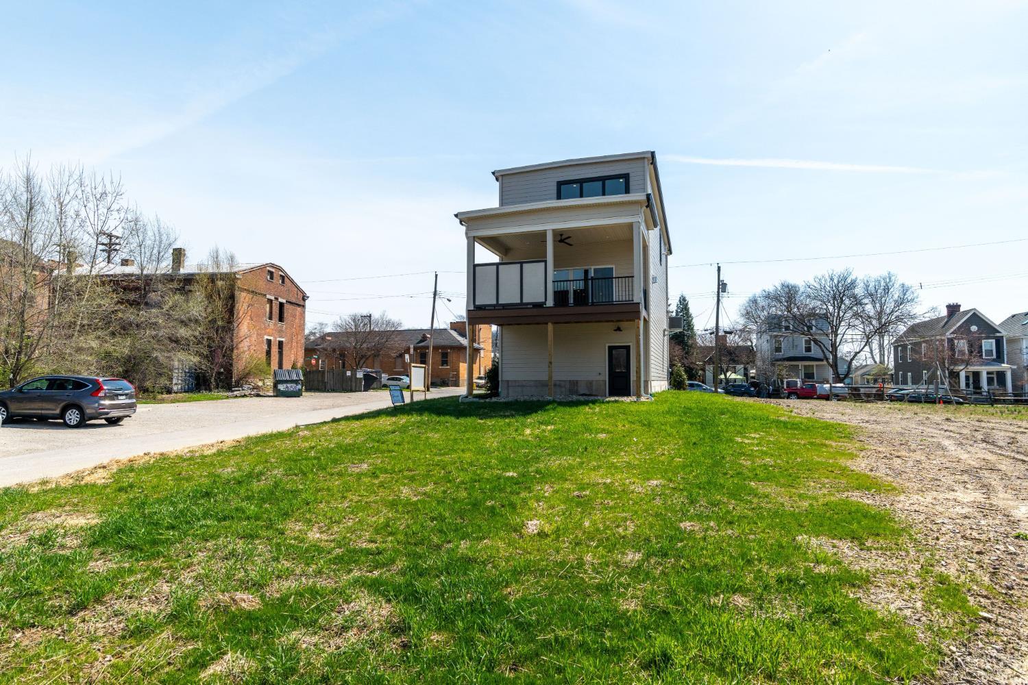 271 Strader Avenue Cincinnati, OH 45226 - Photo 40 of 40