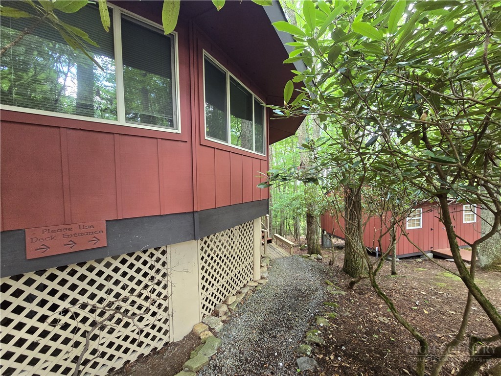 825 Pine Ridge Road Beech Mountain, NC 28604 - Photo 27 of 36