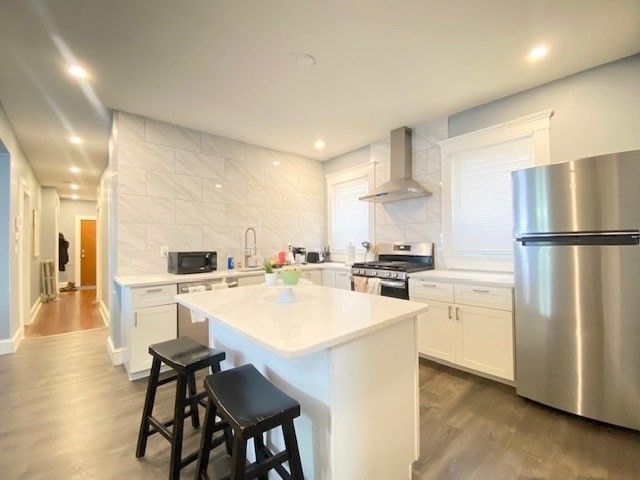 27 Doris Street, Unit 3 Boston, MA 02125 - Photo 5 of 16