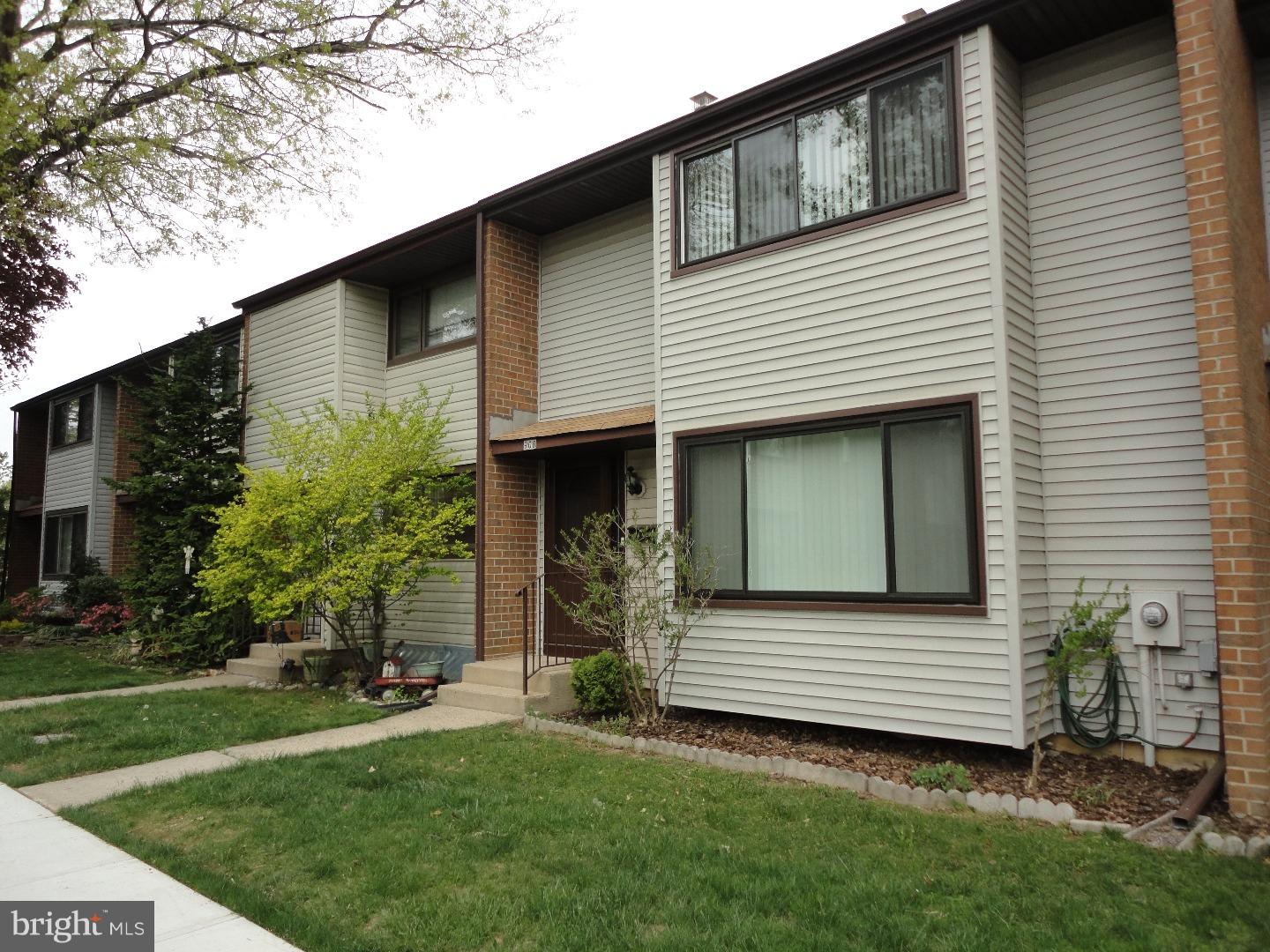 900 Jamestown Road Hightstown, NJ 08520 - Photo 2 of 25 Exterior Front