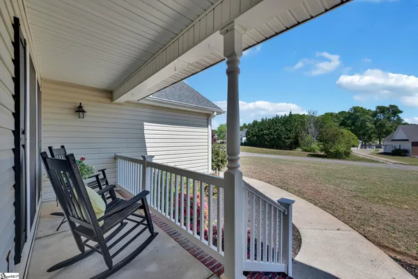 $450,000 | 108 Sweet Springs, Anderson, SC 29625