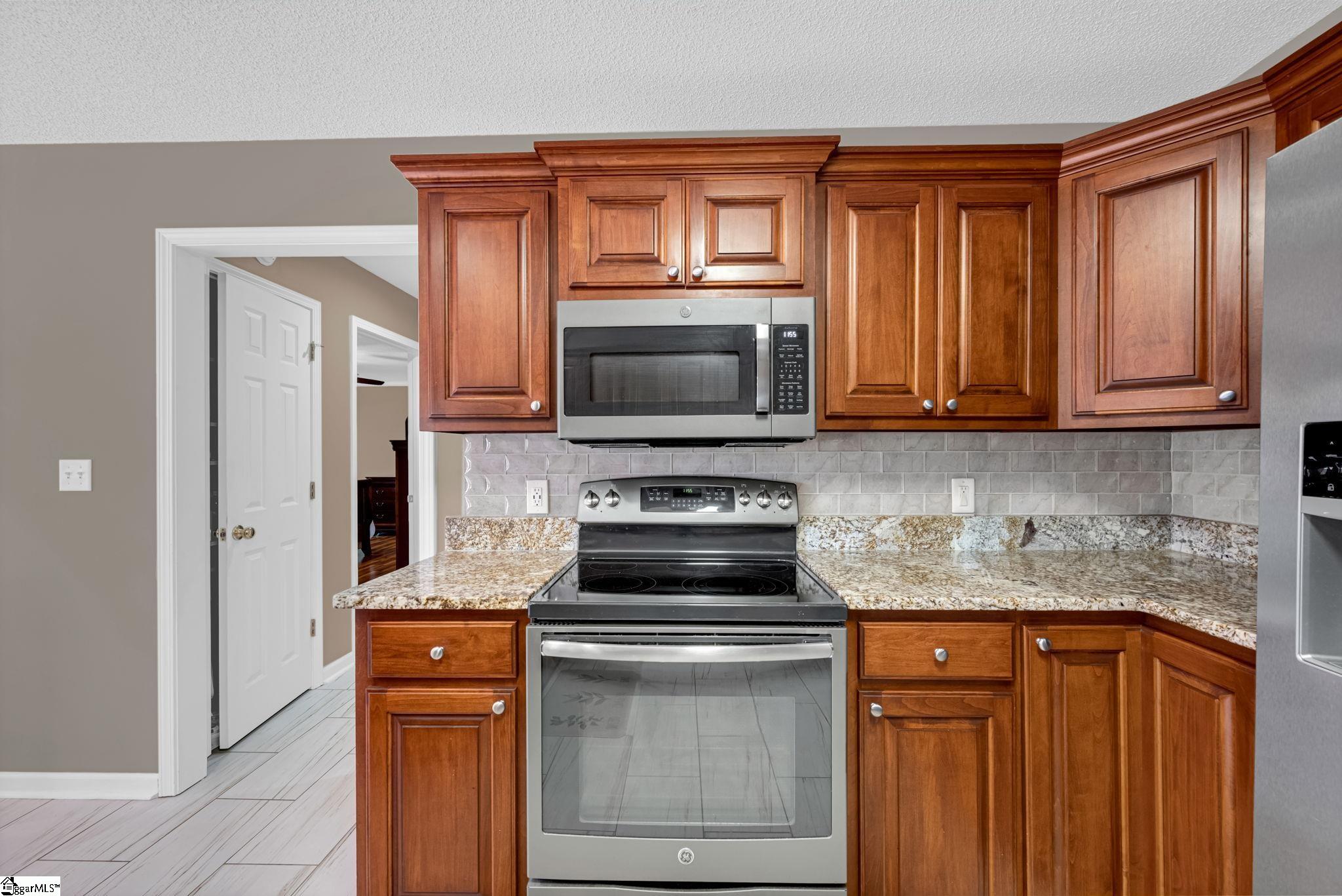 108 Sweet Springs Anderson, SC 29625 - Photo 8 of 45