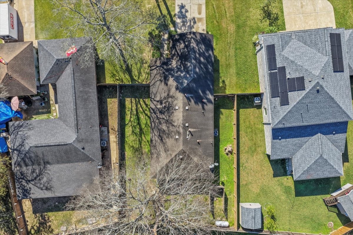 726 Flying Bridge Way Crosby, TX 77532 - Photo 31 of 32 a bird view of a house