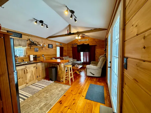 $60,000 | 13 Darwin Drive, Stewartstown, NH 03597