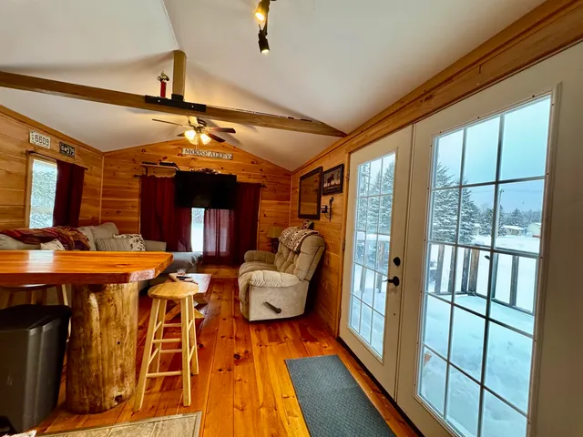 $60,000 | 13 Darwin Drive, Stewartstown, NH 03597