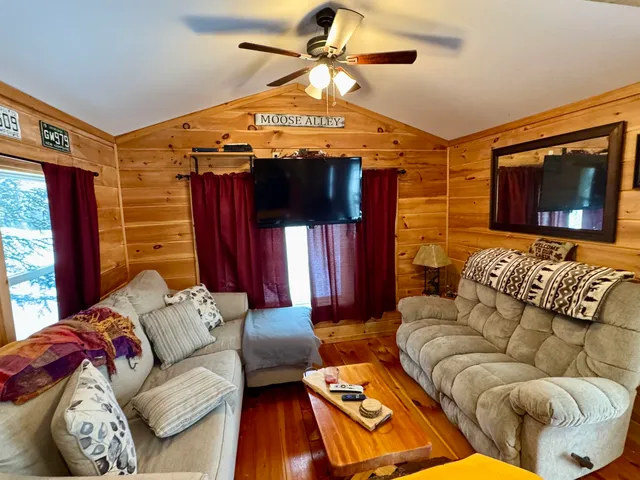 $60,000 | 13 Darwin Drive, Stewartstown, NH 03597