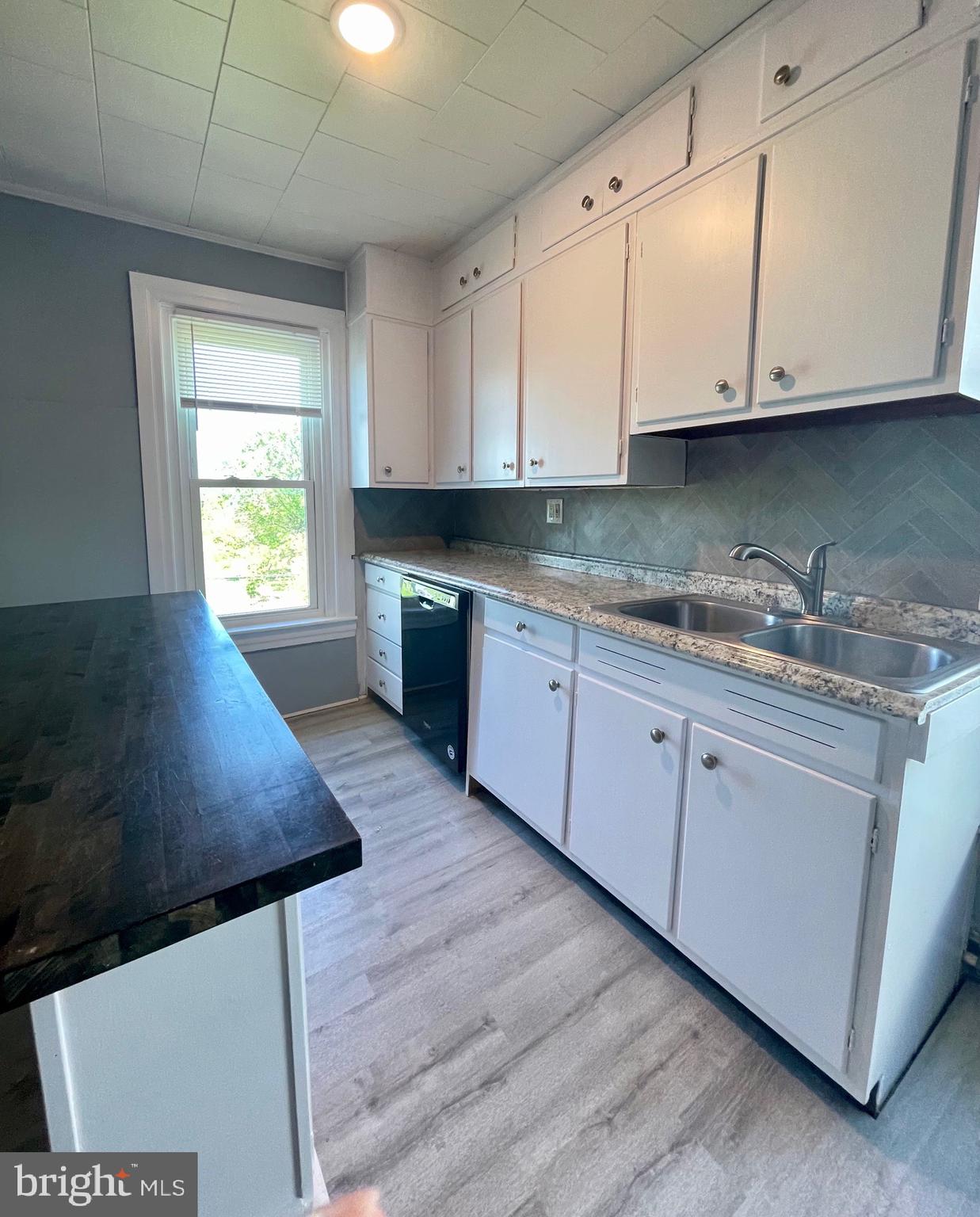 520 Main Street, Unit 2 Denver, PA 17517 - Photo 3 of 28