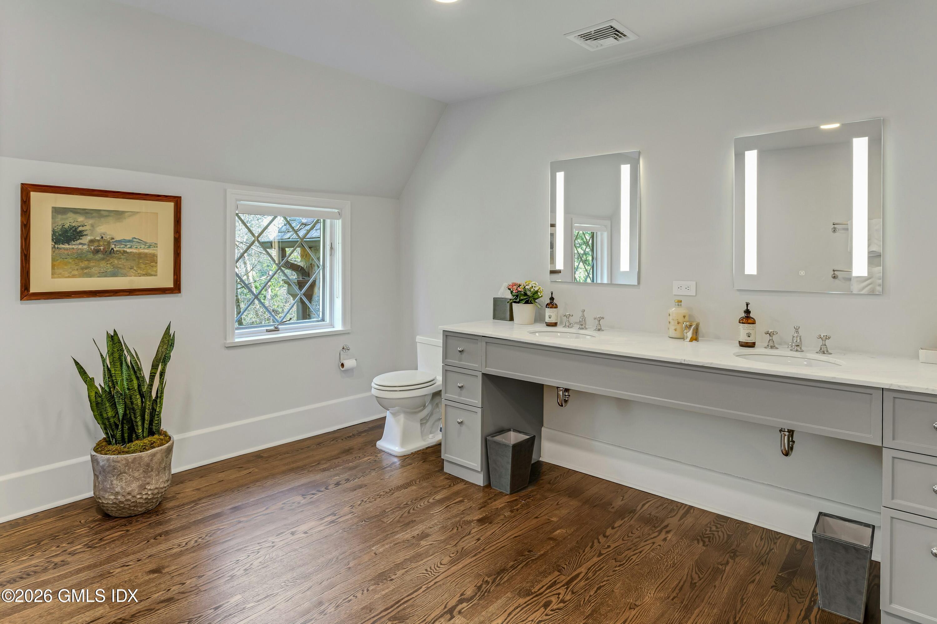 11 Alden Road Greenwich, CT 06831 - Photo 22 of 36 022-484375-_X0A2178_14574903