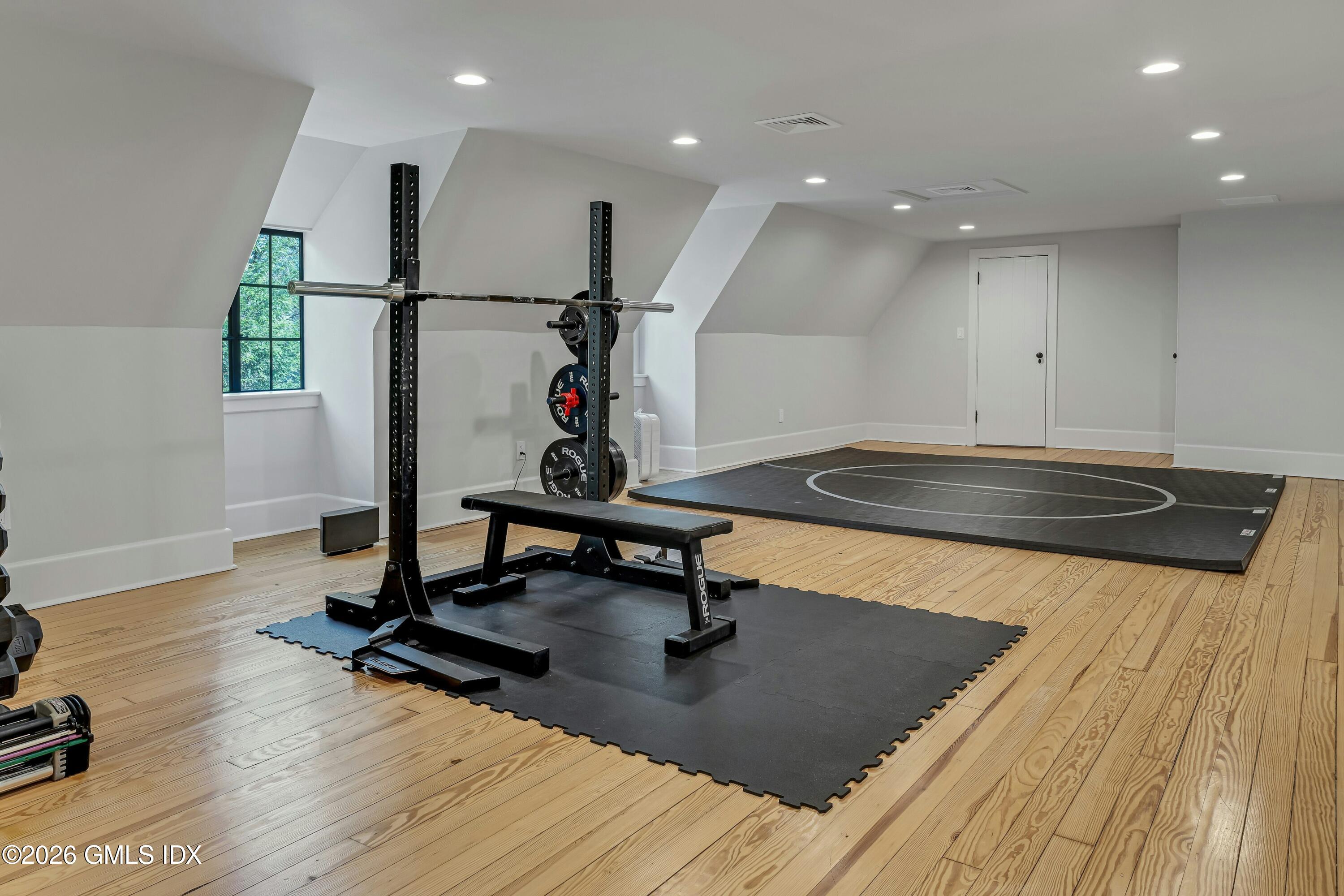 11 Alden Road Greenwich, CT 06831 - Photo 29 of 36 029-484375-_X0A2225_14574916